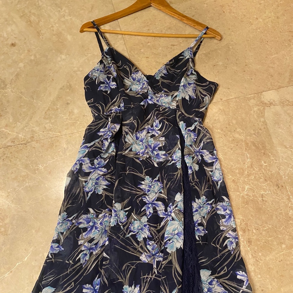NEW Nikibiki Maxi dress- Size M - Picture 2 of 12